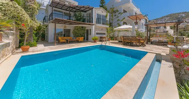 Ağustos Tatili İçin Kiralık Villa Önerileri