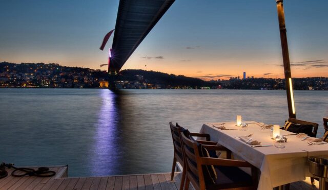 Lacivert Restaurant Menü Fiyatları