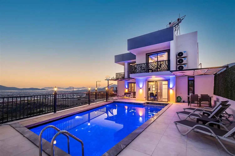 Fethiye’de Doğayla Baş Başa Unutulmaz Bir Villa Tatili