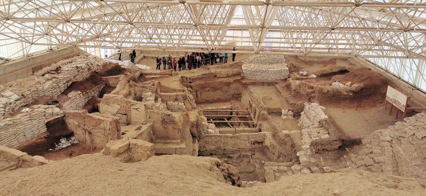 Çatalhöyük: İnsanlığın Hikayesinin Başladığı Topraklarda Bir Zaman Yolculuğu