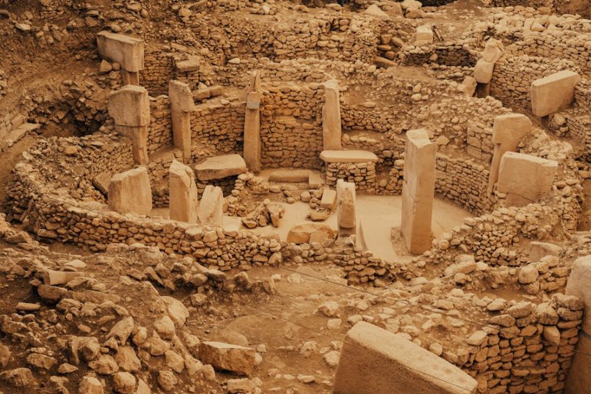 Göbekli Tepe: Neolitik Dönemin Gizemli Kalbi, İnsanlığın Miladı Şanlıurfa’da!
