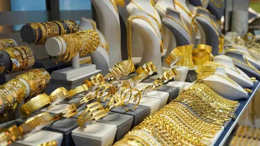 CANLI ALTIN FİYATLARI 1 KASIM: Gram altın düştü mü yükseldi mi? Bugün altın satın alsam ne kadar öderim?