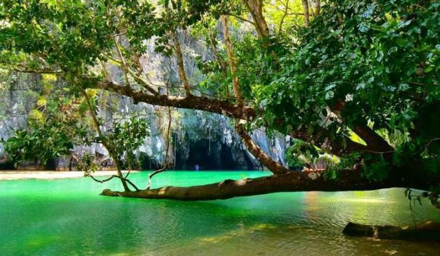 Filipinler Puerto Princesa Yeraltı Nehri – Dünyanın Yeni Yedi Doğa Harikası