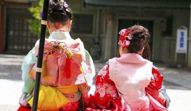 Japonya'da Çocuk Olmak: Shichi-go-san ve Geleneksel Sağlıklı Yaşam Töreni