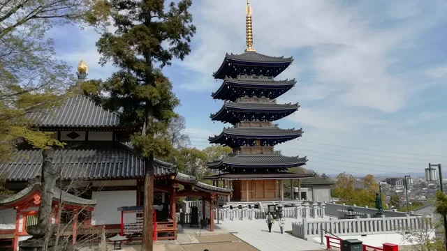 Nakayamadera Tapınağı: Japonya'da Sağlıklı Geleceklerin Kutsal Durağı