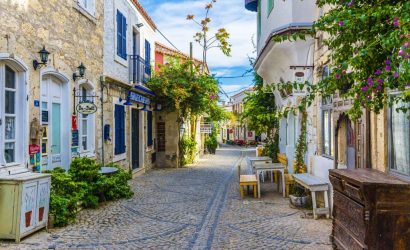 Ege'nin Büyülü Kıyıları: Alaçatı ve Çeşme'de Bir Gezginin Notları