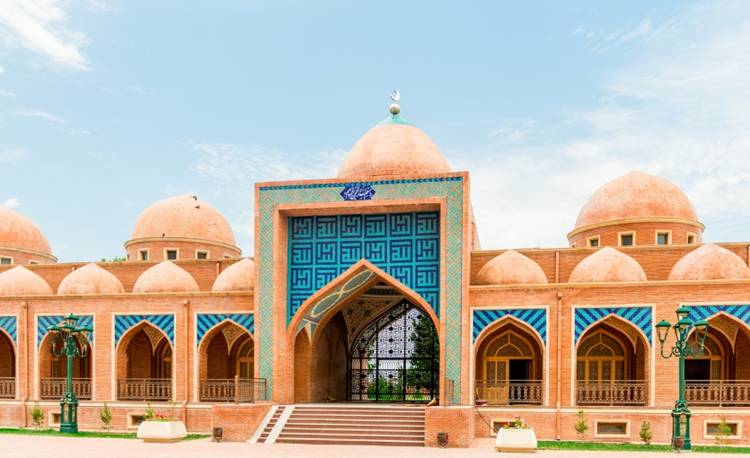 Gence'nin Köklü Geçmişi ve Kültürel Zenginliği: Asırlara Meydan Okuyan Bir Şehir