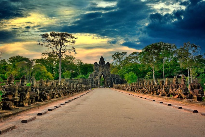 Kamboçya Gezi Rehberi: Angkor Wat’tan Tonle Sap’a, Uzak Doğu’nun Gizemli Kalbi
