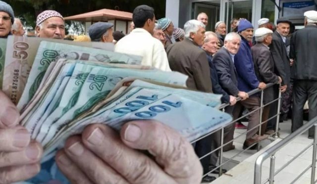 Bakan Işıkhan Açıkladı: Emeklinin Zam Farkı Ödemeleri 23 Ocak'ta Hesaplara Yatacak