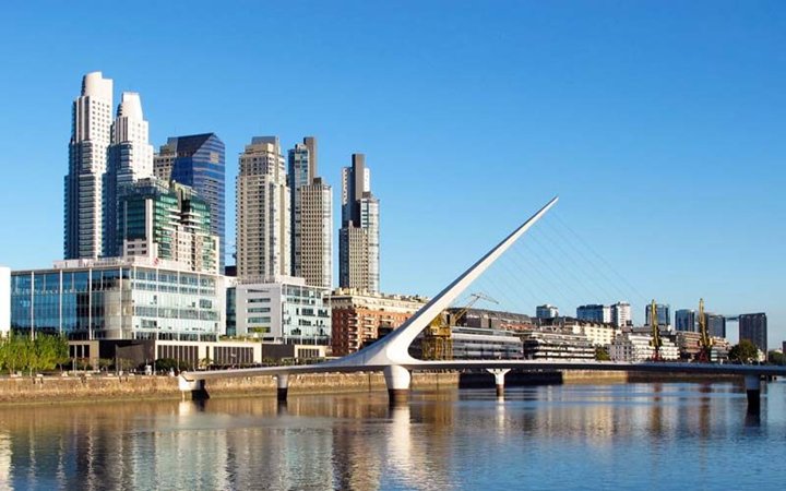 Buenos Aires Gezi Rehberi: Tangonun Ritmini Keşfe Hazır mısınız? 1 Buenos Aires'in Can Damarı: Nehrin Kıyısından Şehrin Kalbine