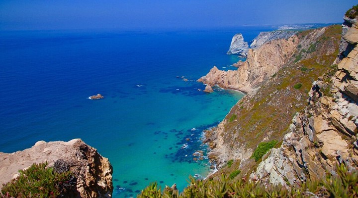 Cabo da Roca Gezi Rehberi: Avrupa Kıtası’nın Bittiği Yerdeki Büyülü Gün Batımı