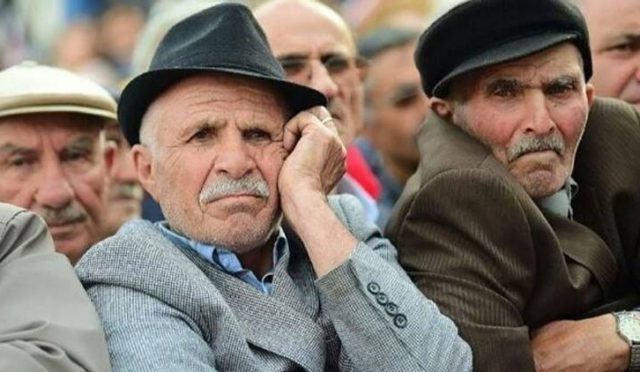 Emeklilere 20 bin TL Taban Maaş: En Düşük Aylık İçin Gözler 15 Ocak'ta! Ek Ödeme Nasıl Yapılacak?