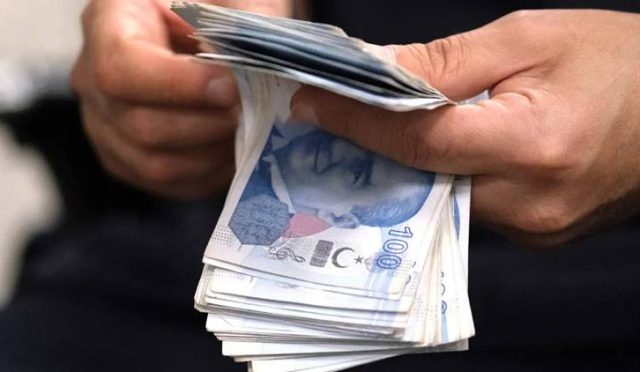 Emekliye %12,71 memura %19,15 enflasyon farkı hesabı: TÜİK oranıyla 2026 maaşları zamlanacak