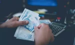 Emekliye 32 Bin TL'ye Varan Promosyon Fırsatı: 2026'da Yeni Tabloyla En Yüksek Ödemeyi Veren Bankalar Hangileri Olacak?