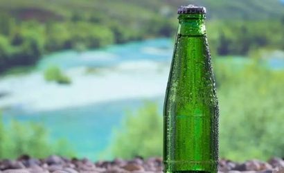 Her Gün Maden Suyu İçmek: Faydaları, Zararları ve Bilmeniz Gerekenler – Dr. Seren Korkmaz