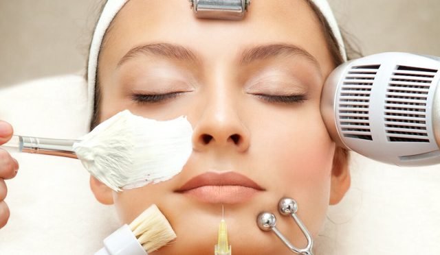 İçten Dışa Işıldayan Cilt İçin Beslenme Sırları: Dr. Seren Anlatıyor