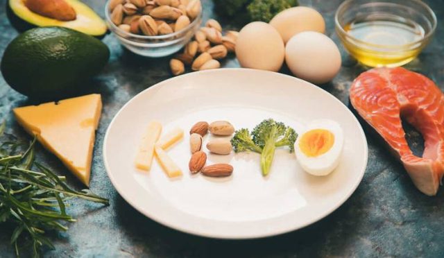 Ketojenik Diyet Gerçekten İşe Yarıyor Mu? Dr. Seren Anlatıyor: Ketozis Belirtileri ve Bilimsel Doğrulama