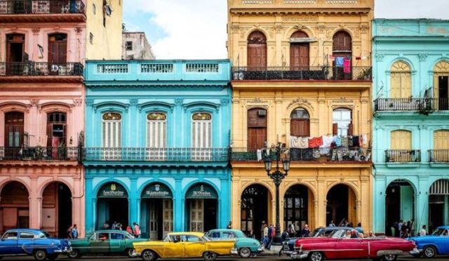 Küba'nın Ruhunu Yakalayın: Seyahat Öncesi İzlemeniz Gereken En İyi Küba Filmleri
