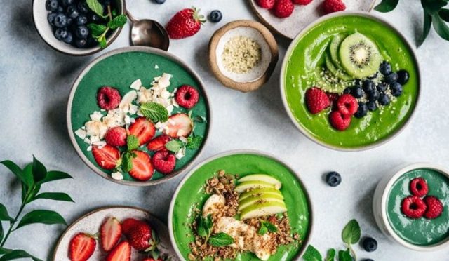 Restoranlarda Sağlıklı Yemek Seçenekleri: Dr. Seren'den Akıllı Seçim Rehberi