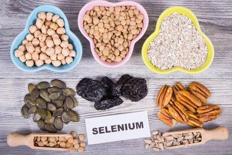 Selenyumun Yaşlanma Karşıtı Sırrı: Genç Kalmanın Anahtarı Bu Mineralde mi?