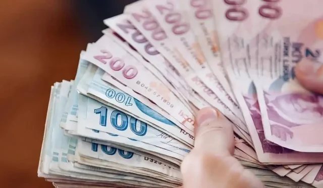 TBMM Komisyonu'nda Kabul Edildi: En Düşük Emekli Maaşı 20 Bin TL Oldu!