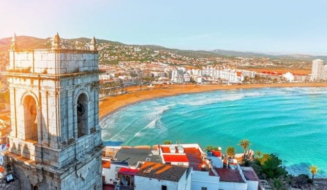 Valensiya Gezi Rehberi: Akdeniz'in Kalbine Bir Yolculuk