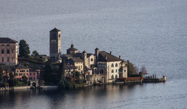 avignon-gezi-rehberi-orta-cag-in-buyulu-labirentinde-bir-papalik-macerasi