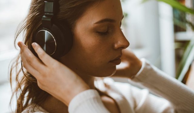 yas-alirken-genc-kalin-dr-seren-korkmaz-dan-saglikli-beslenme-rehberi