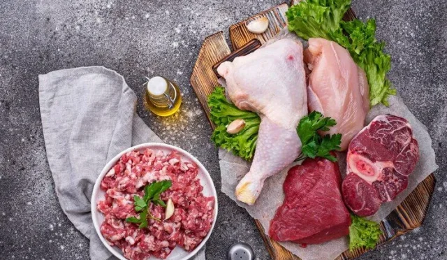 Carnivor Diyeti: Sağlık İçin Gerçekten İşe Yarıyor mu? Dr. Seren Korkmaz Yanıtlıyor