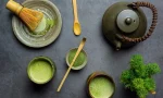 Matcha: Gerçekten Bir Mucize mi, Yoksa Dozunda mı Güzel? Dr. Seren Anlatıyor