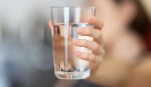 Ramazan'da Susuz Kalmayın, Zinde Kalın! Dr. Seren'den Kritik Hidrasyon Rehberi