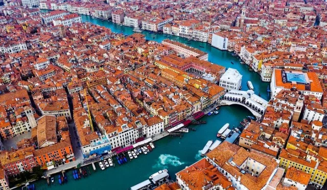 Venedik'te Unutulmaz Bir Maceraya Hazır mısınız? Kısa Zamanda Keşfedilecek En Özel 10 Yer