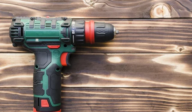 Akülü Matkap Bataryası Neden Çabuk Biter? Onarım mı Değişim mi?